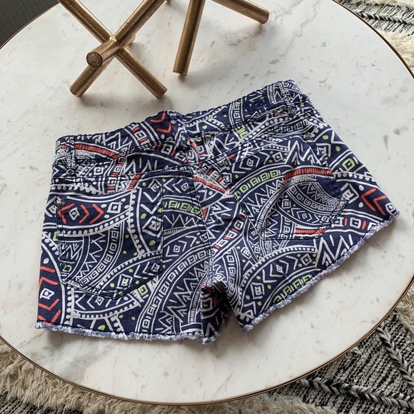 🎉SOLD🎉 - Picture 2 of 3